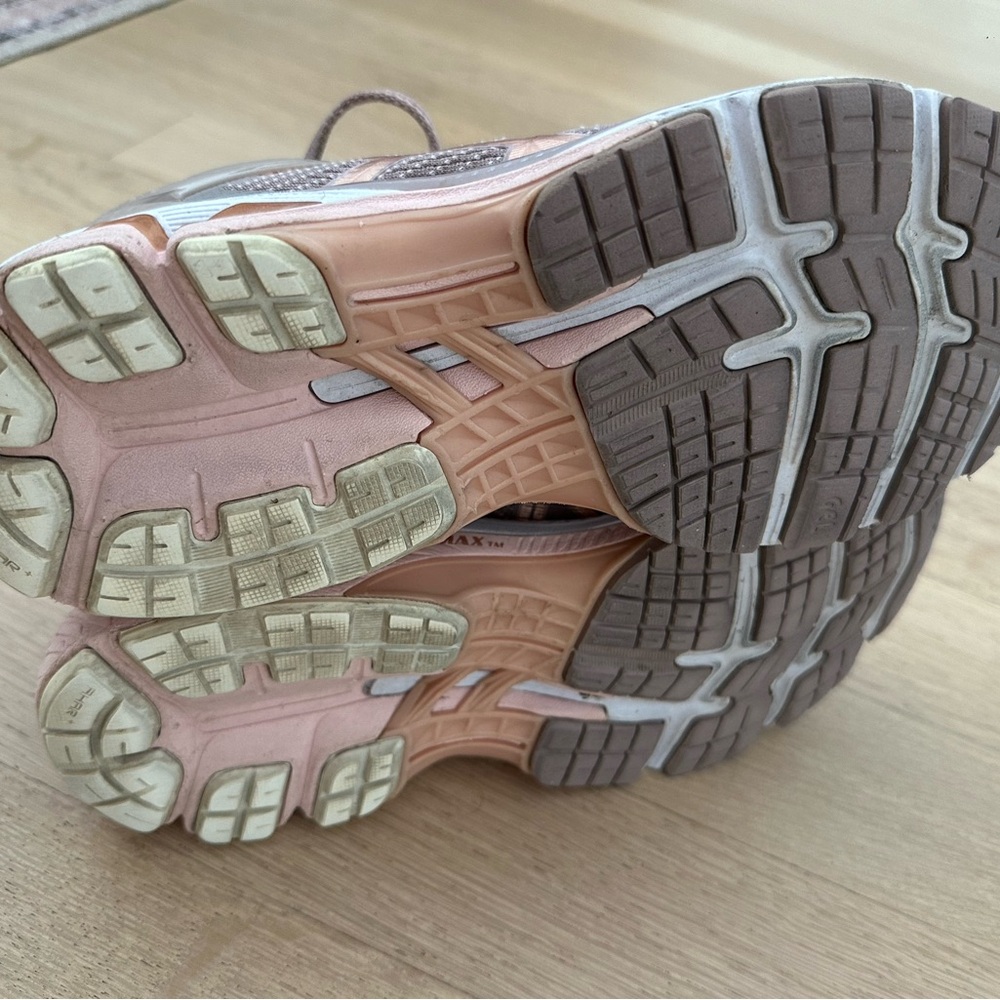 Light Pink / Grey ASICS - Picture 3 of 5